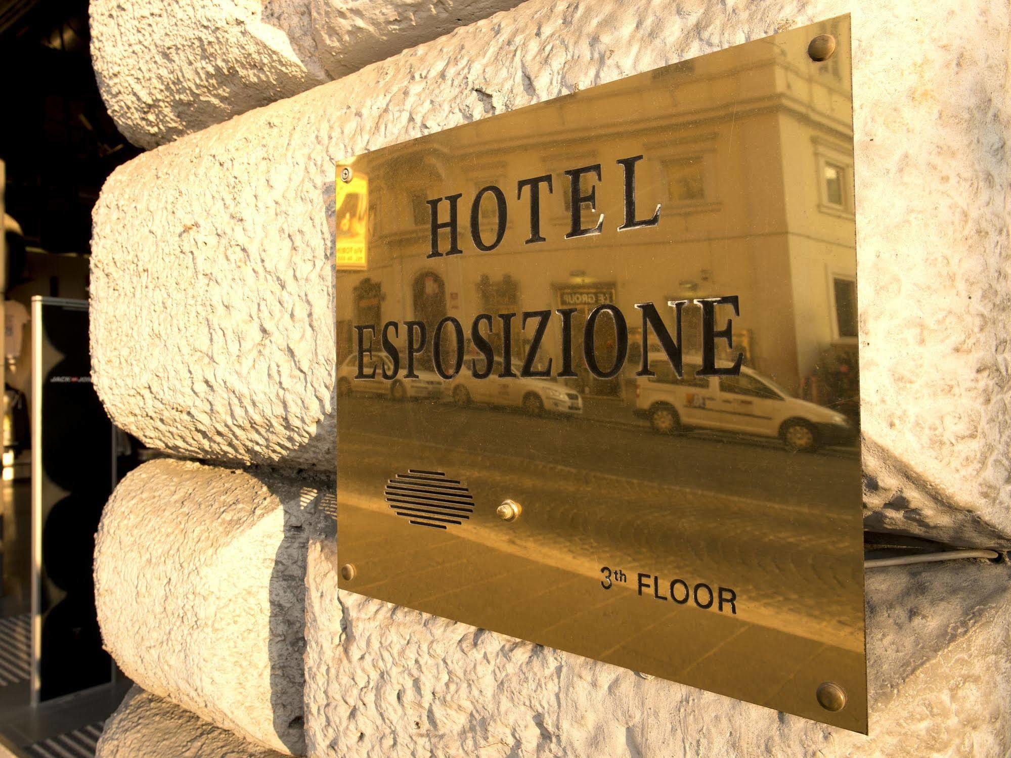 호텔 에스포시지오네 로마 외부 사진